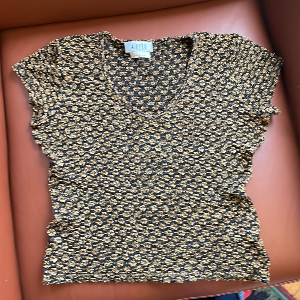 Women’s Gold and Black Patterned Top. Size Large. Stretchy. A.Byer.